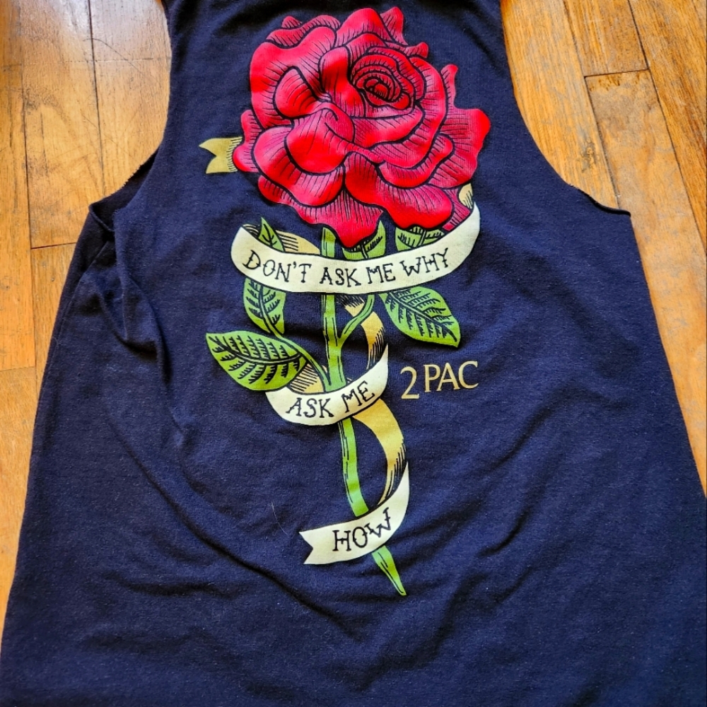 90s 2pac graphic muscle tank